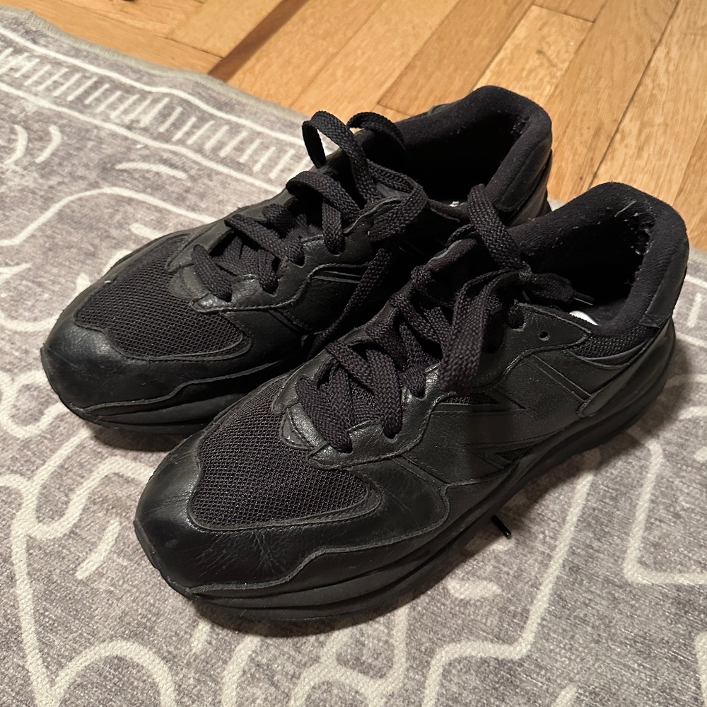New Balance Men’s 57/40 Black Sneakers